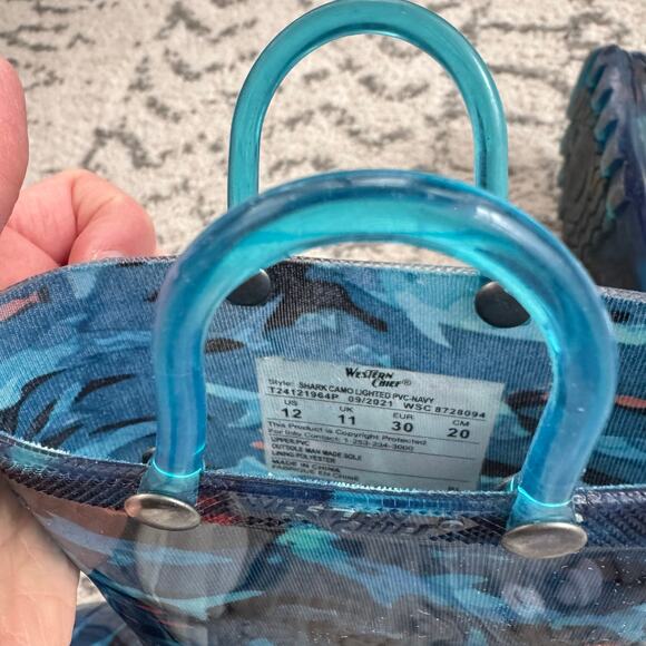 LIGHT UP Western Chief Shark Rainboots Toddler Size 12 - Picture 7 of 7